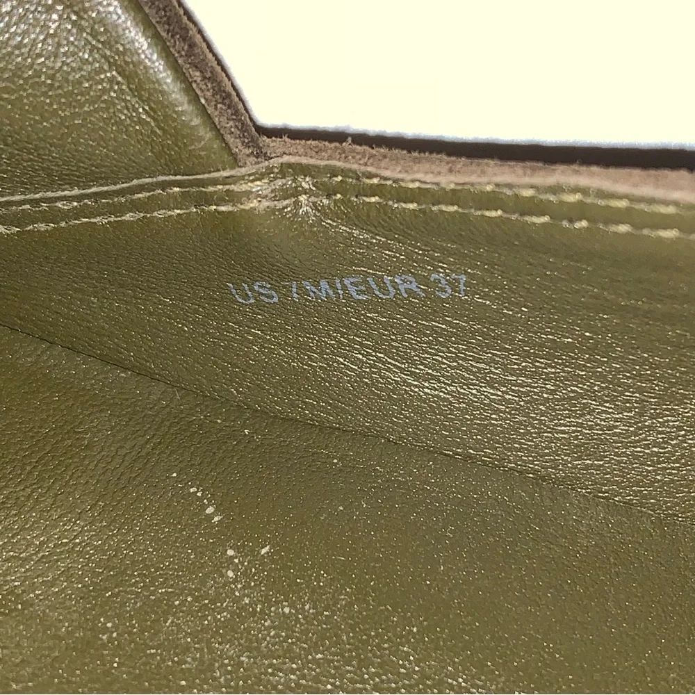 Womens 7 VINCE SAXTON Olive Green Suede Leather Rubber Platform Slip On Sneakers